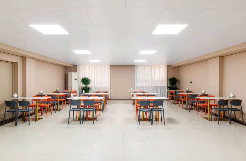 Elong Yam Hotel (Chongqing Shapingba Ciqikou Subway Station) 3*