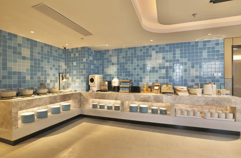 Homeinn · neo (Qingdao Railway Station Zhanqiao) 2*