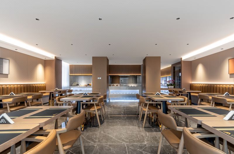 Home Inn Ai Fei Hotel (Yushu Railway Station Branch) 3*