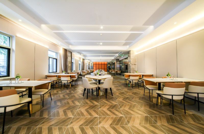 Homeinn Plus Hotel (Tianjin Olympic Sports Center Huayuan Subway Station) 3*