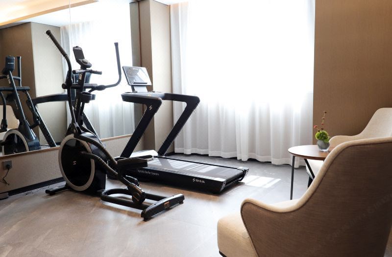 Homeinn Plus Hotel (Nanjing Sun Yat-sen's Mausoleum Area Maqun Subway Station) 3*