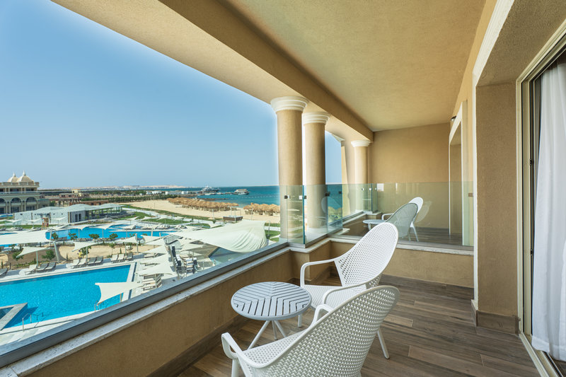 Titanic Pearl 5*