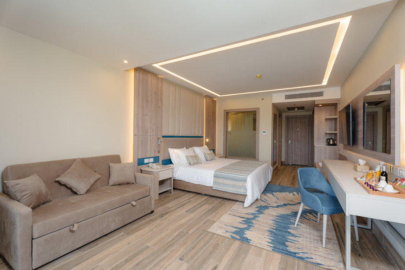 Titanic Pearl 5*