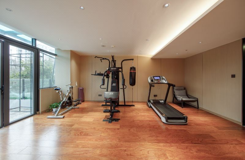 Urba Hotel (Lishui College Central Hospital) 3*