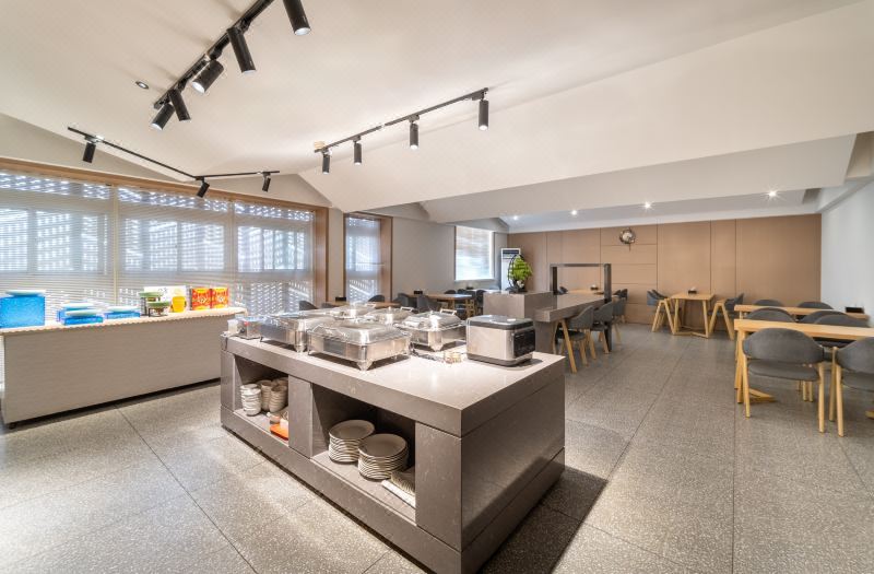 Homeinn Ease Hotel (Cangzhou Huanghua People's Park) 2*