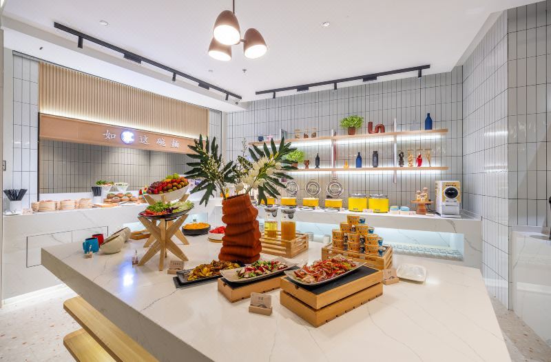 Homeinn Selected Hotel (Xining High-Speed Railway Station) 3*