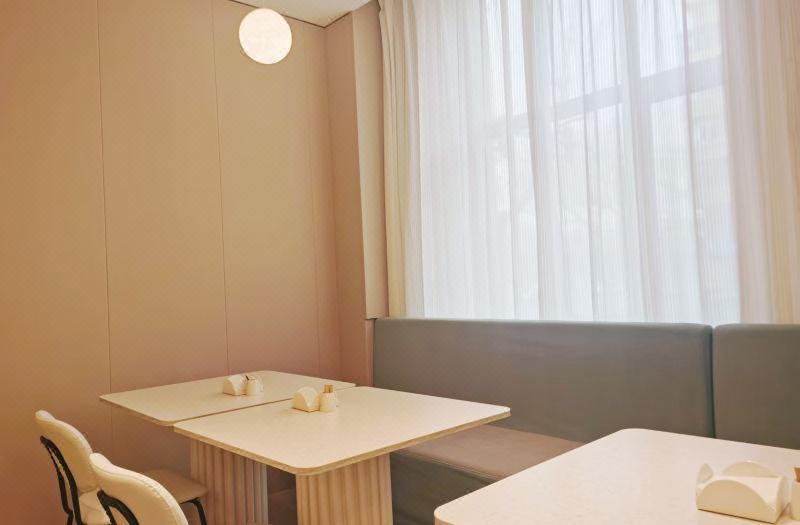 Home Inn Neo (Harbin Medical University First Hospital Yan Factory Metro Station Branch) 2*