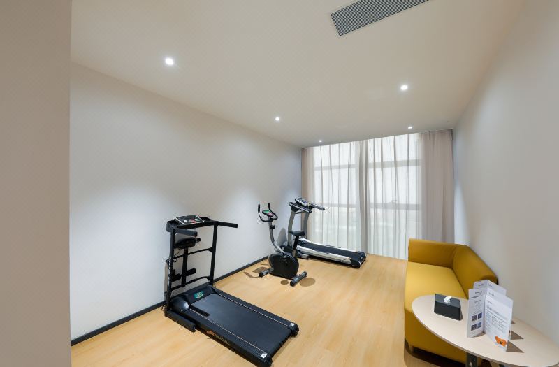 Jinyi Hotel (Baotou Guyang) 3*