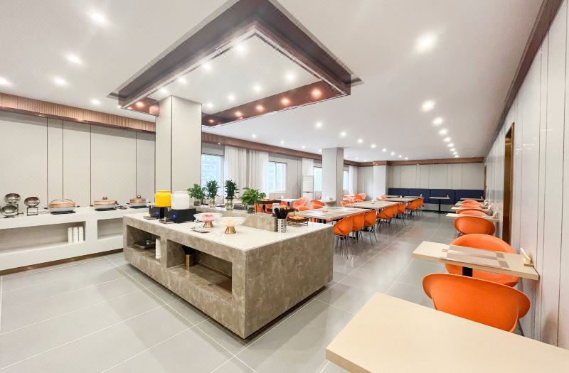 Home Inn Suotelanna (Chongqing Shiqiapu Metro Station Branch) 2*