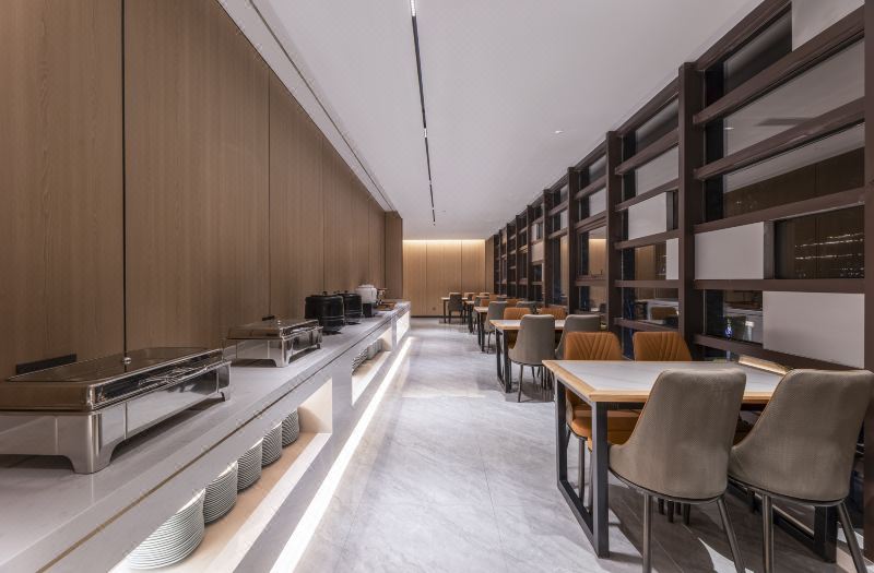 Elong Anyun Hotel (Nanjing Niushou Mountain Jiyin Avenue Metro Station Branch) 3*