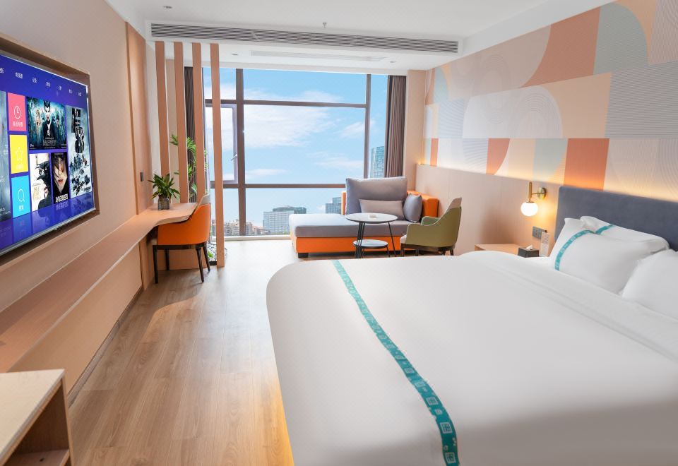 CLOUDS Hotel (Qianfeng District Guangan Station) 2*