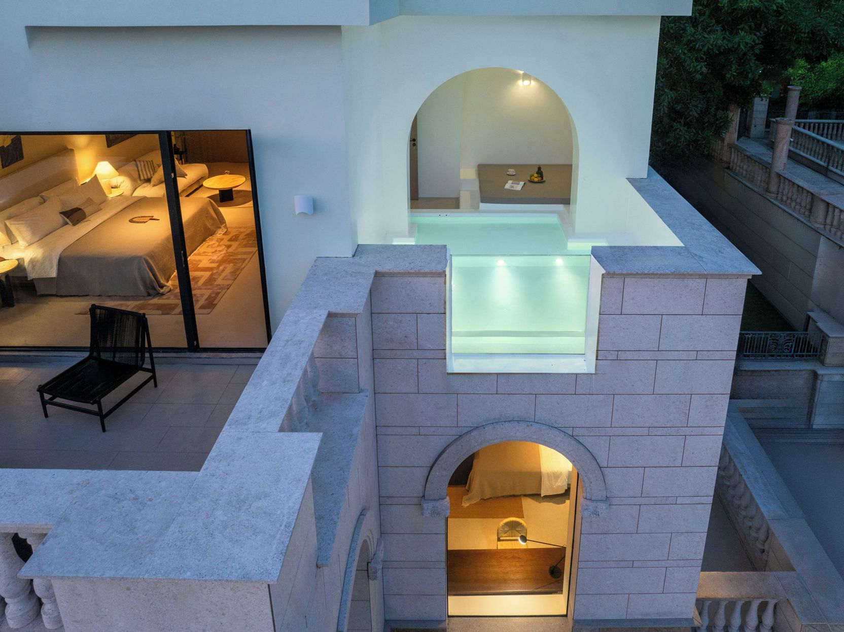 Miyue Roman Holiday Bubble Pool hotel 3*