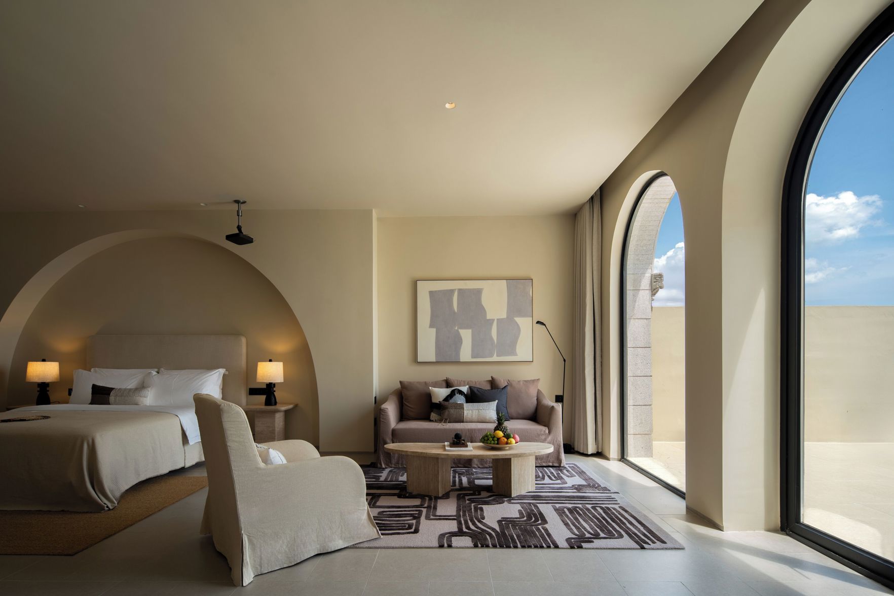 Miyue Roman Holiday Bubble Pool hotel 3*