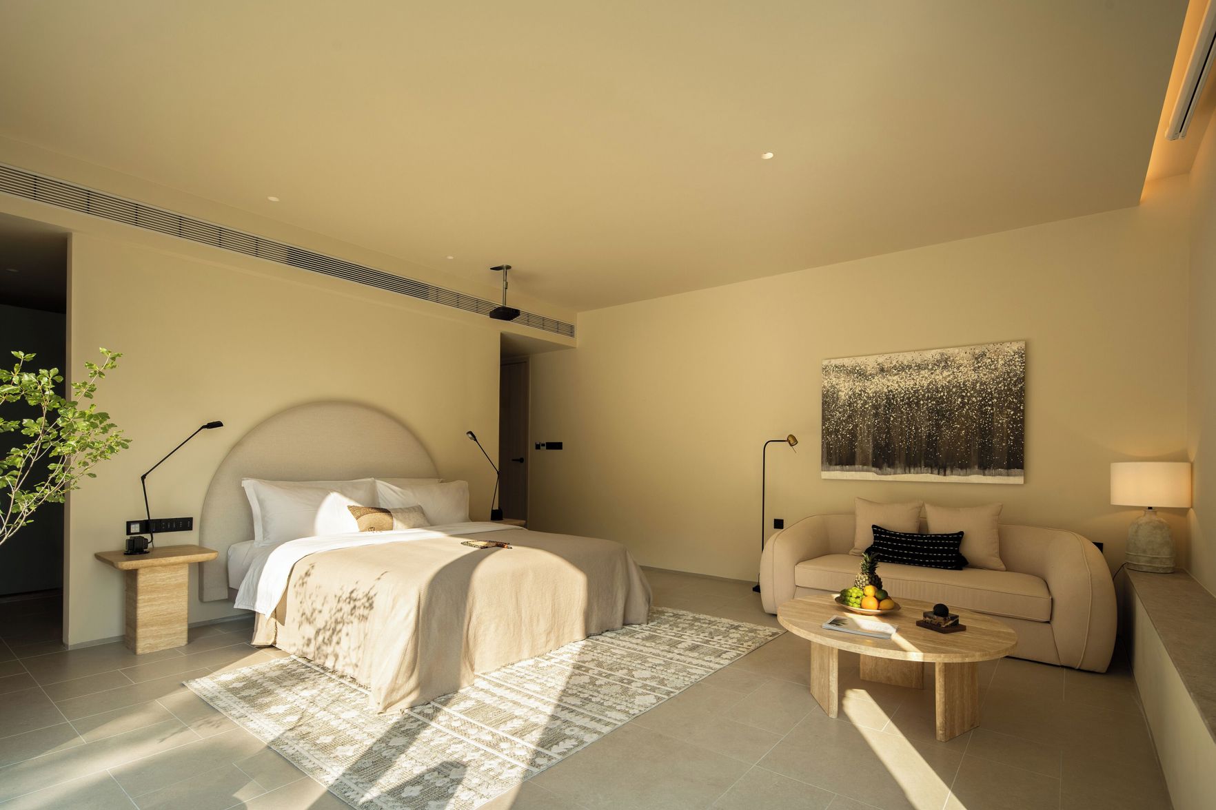 Miyue Roman Holiday Bubble Pool hotel 3*