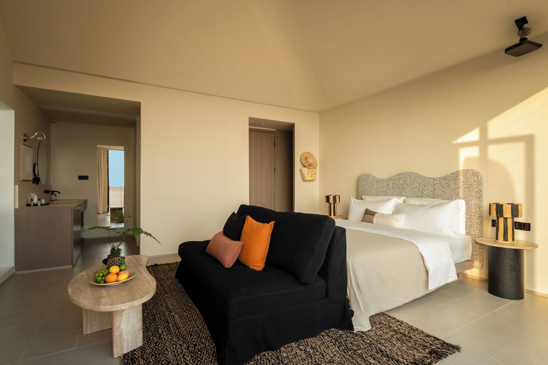 Miyue Roman Holiday Bubble Pool hotel 3*