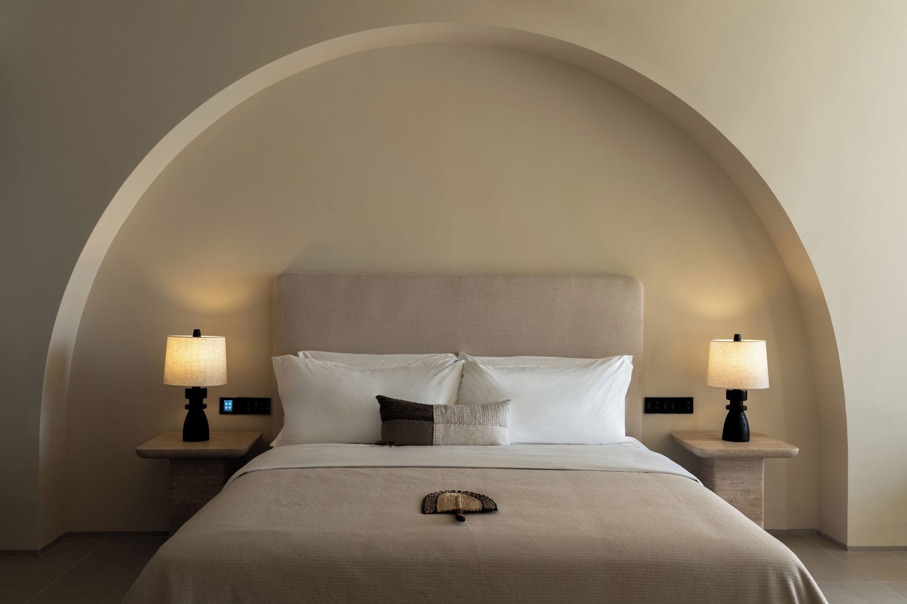 Miyue Roman Holiday Bubble Pool hotel 3*