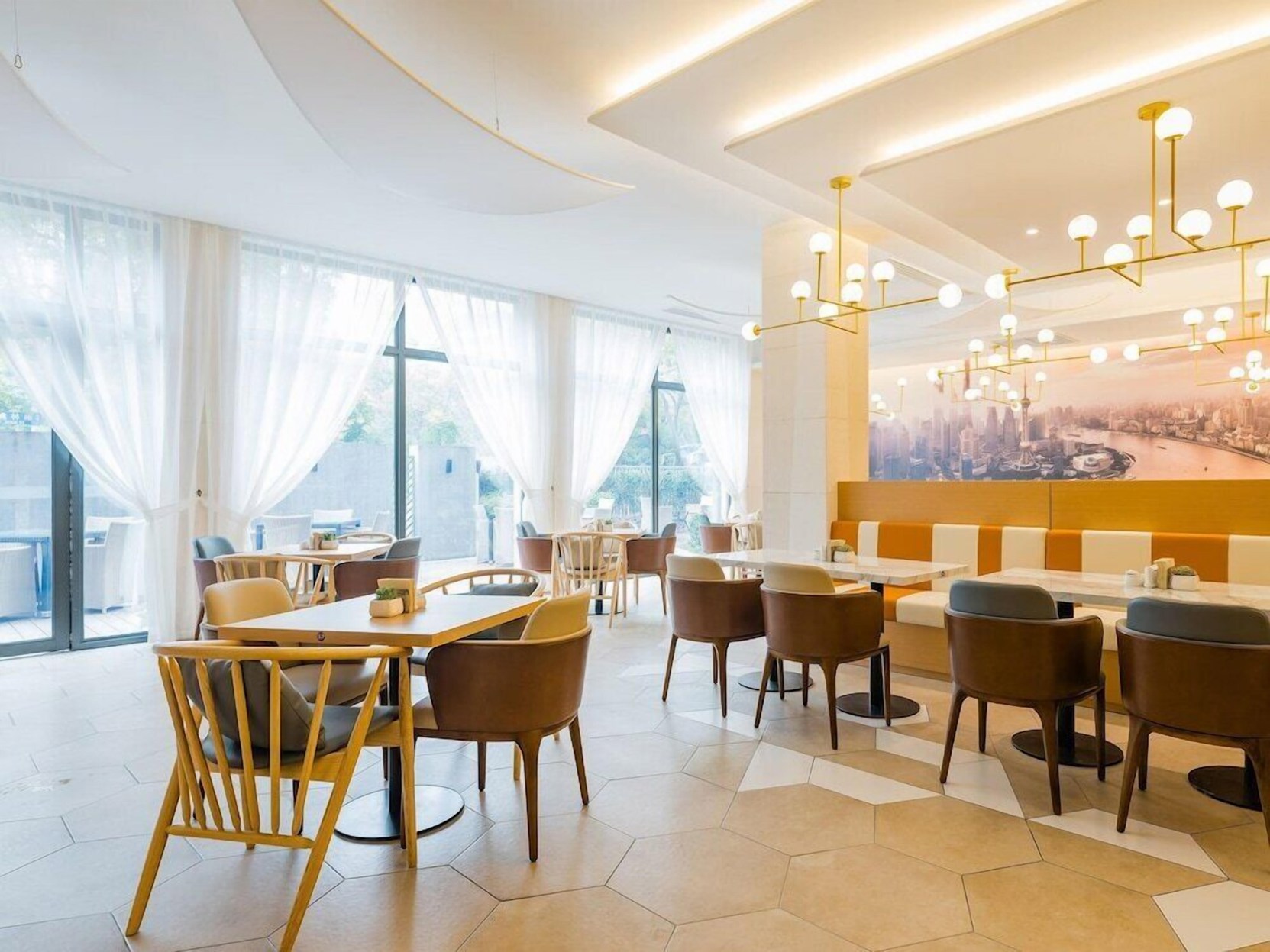 Hilton Garden Inn Zhuji East 3*