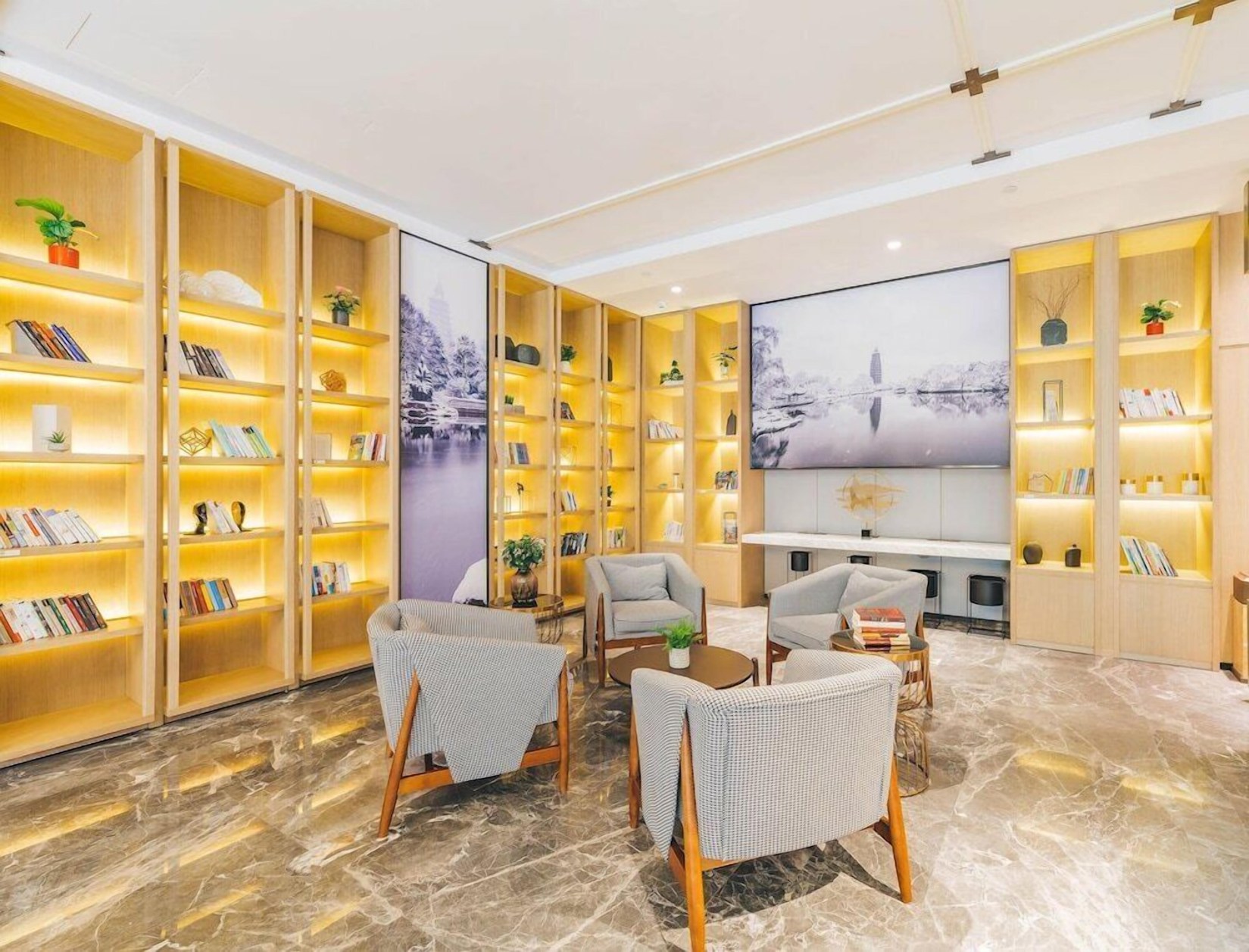 Hilton Garden Inn Zhuji East 3*