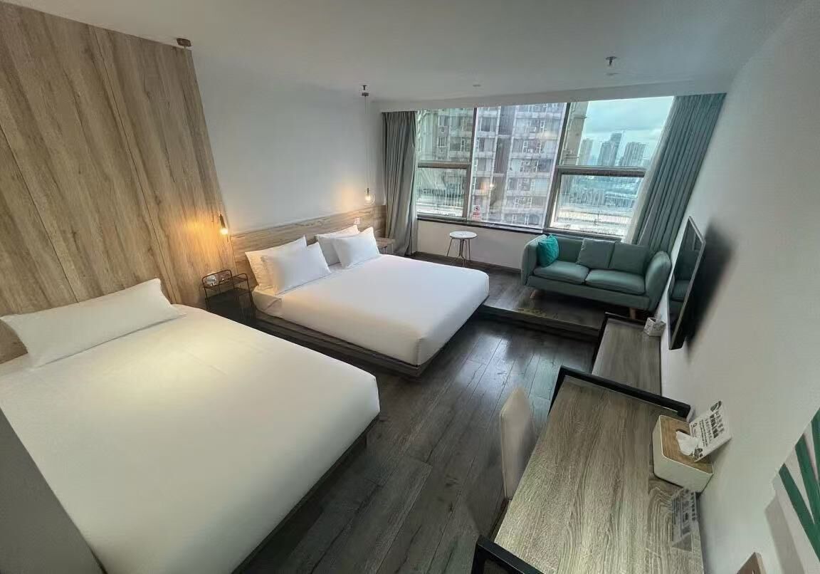chongqingyinshiguangjiangjingjiudian 3*
