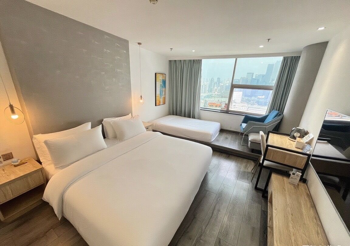 chongqingyinshiguangjiangjingjiudian 3*