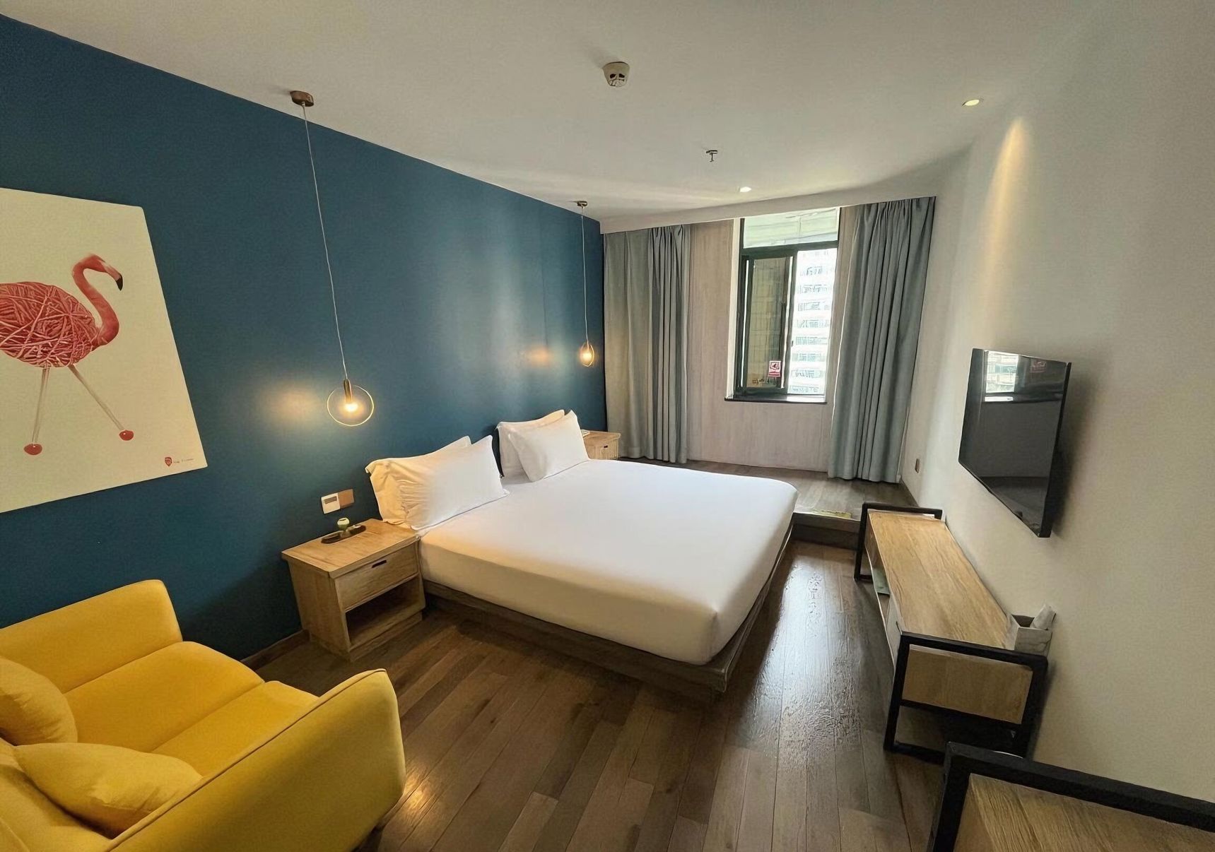 chongqingyinshiguangjiangjingjiudian 3*
