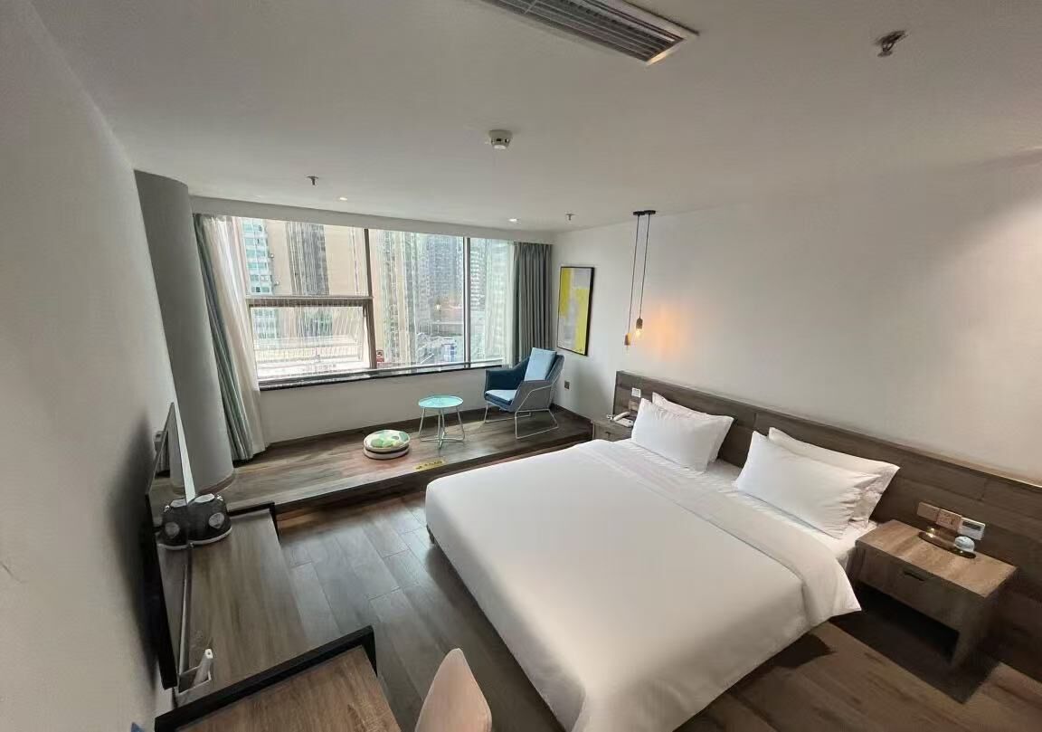 chongqingyinshiguangjiangjingjiudian 3*