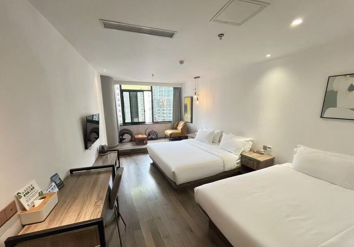 chongqingyinshiguangjiangjingjiudian 3*