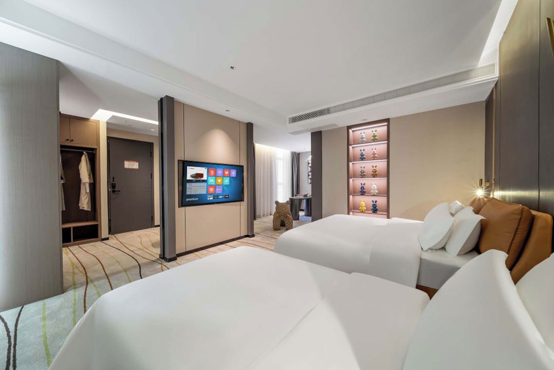 Pilot River View Hotel -Chongqing Jiefangbei Hongyadong Branch 3*
