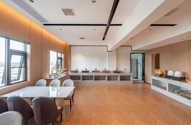 Jifeng International Hotel (Yibang International Branch of Suzhou Third Junior High School) 3*