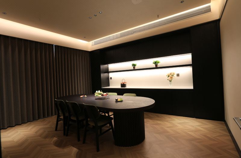 Dixin Hotel (Luoyang Old Town Center Lijingmen Cross Street) 3*
