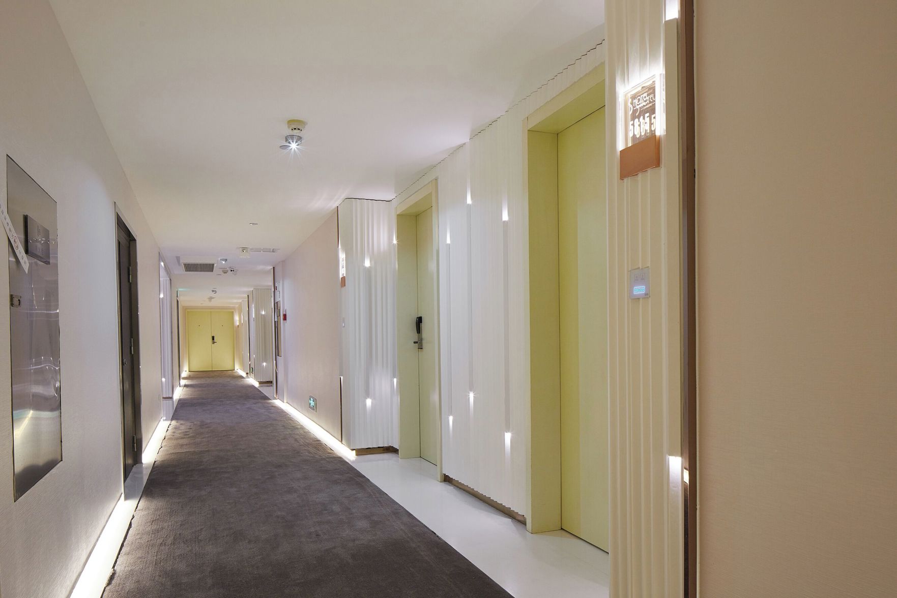 m58 Sky Sunset Hotel 2*