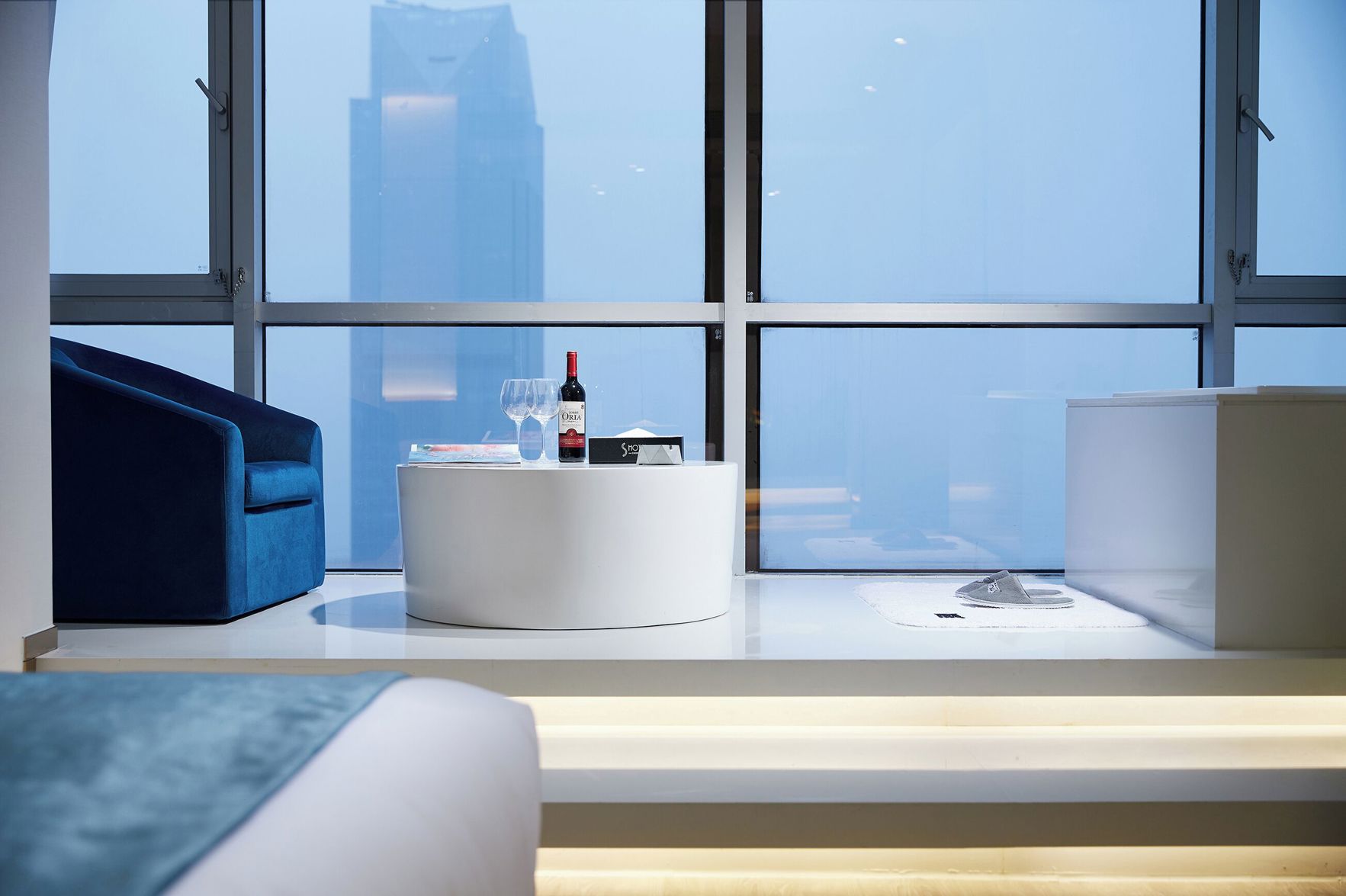 m58 Sky Sunset Hotel 2*