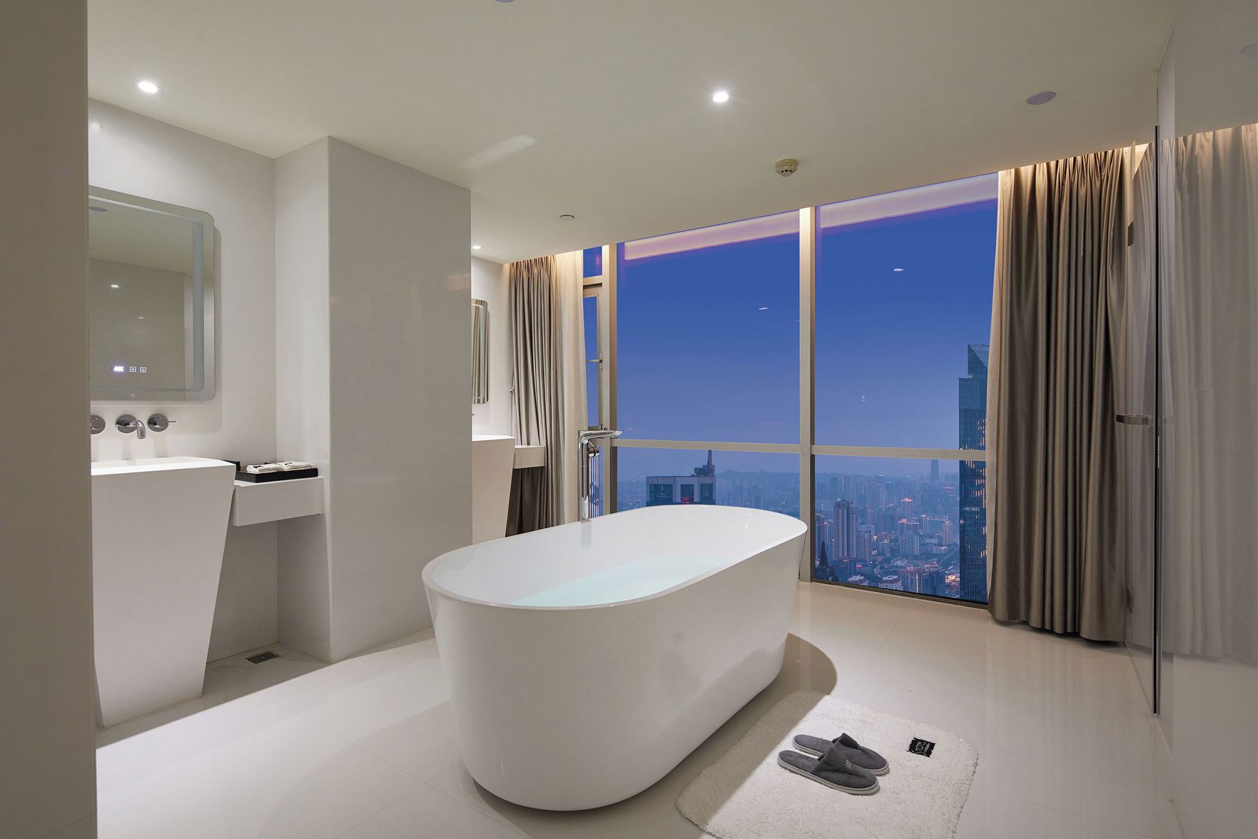 m58 Sky Sunset Hotel 2*