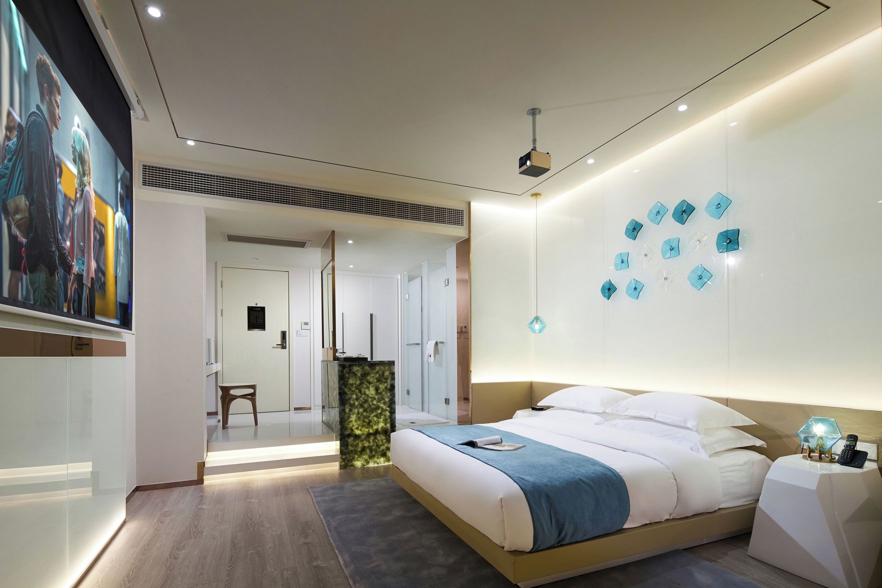 m58 Sky Sunset Hotel 2*