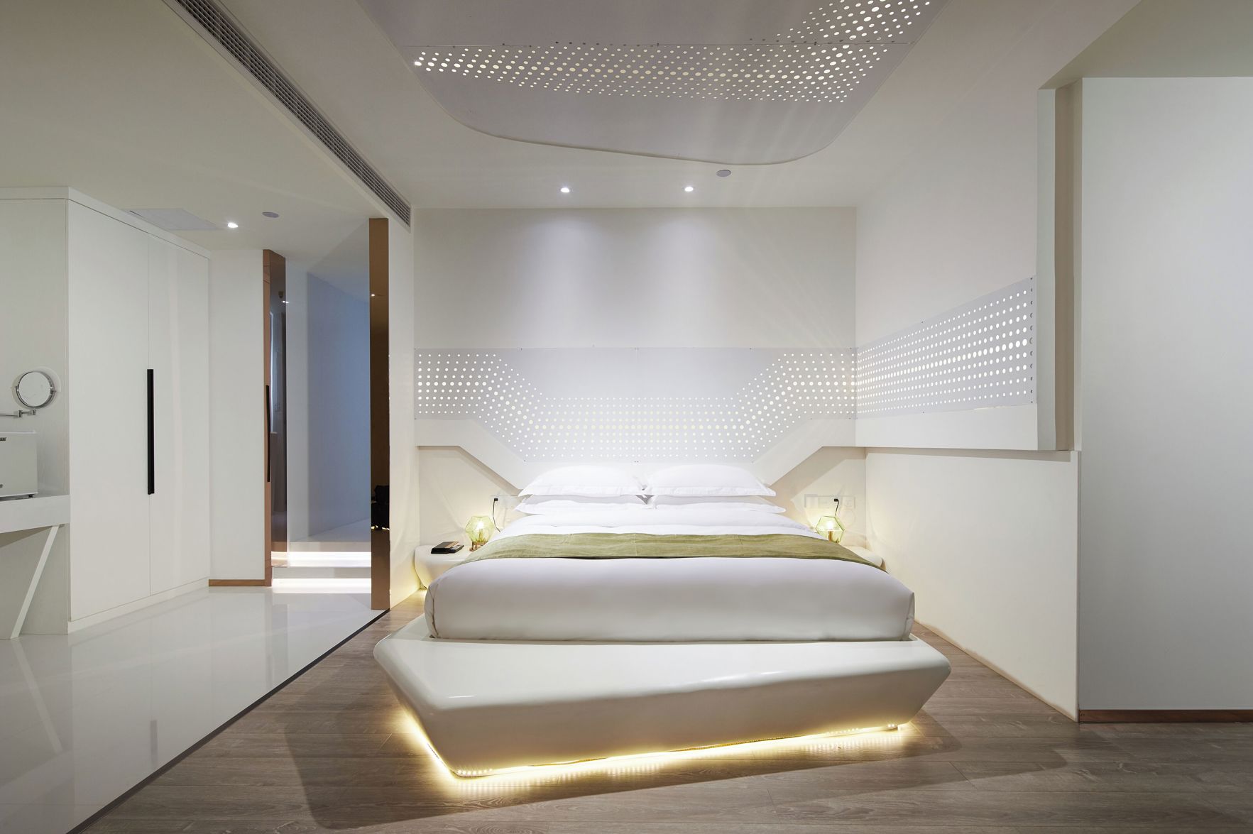 m58 Sky Sunset Hotel 2*