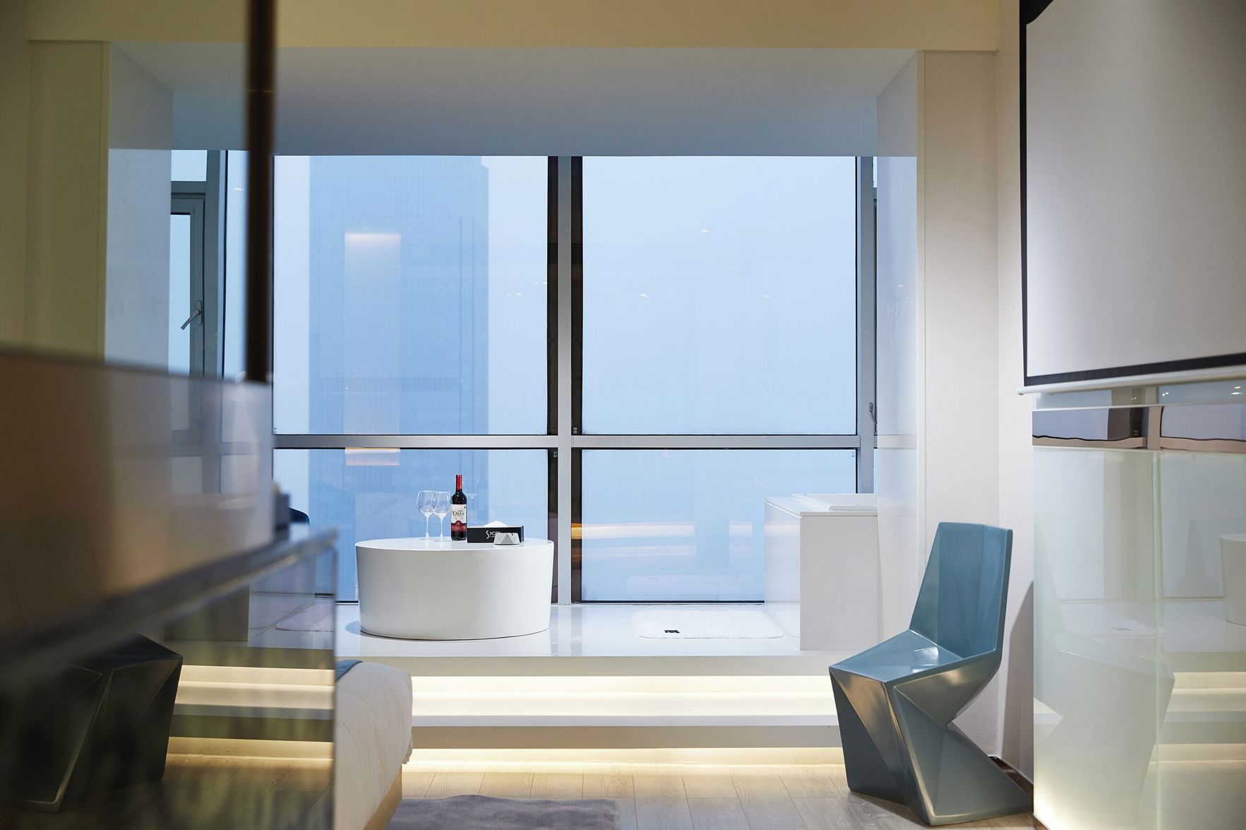 m58 Sky Sunset Hotel 2*