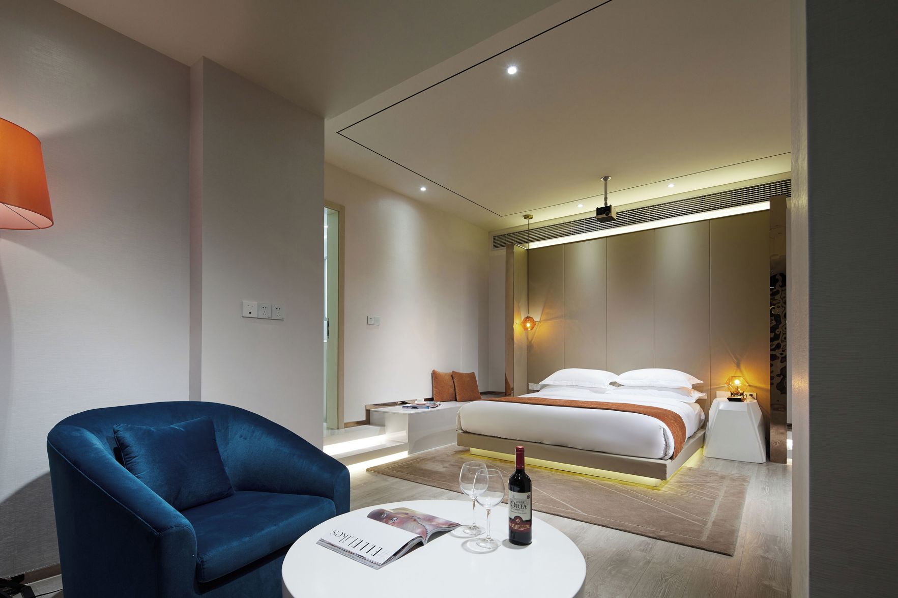m58 Sky Sunset Hotel 2*