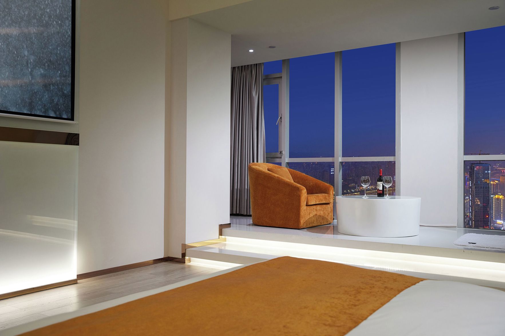m58 Sky Sunset Hotel 2*