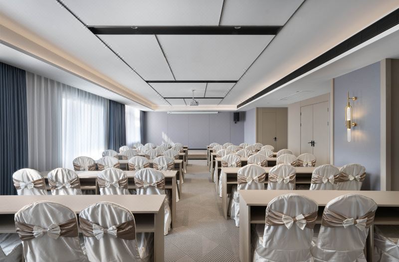 OKDAY Hotel (Guizhou Education University Station, Guizhou) 3*