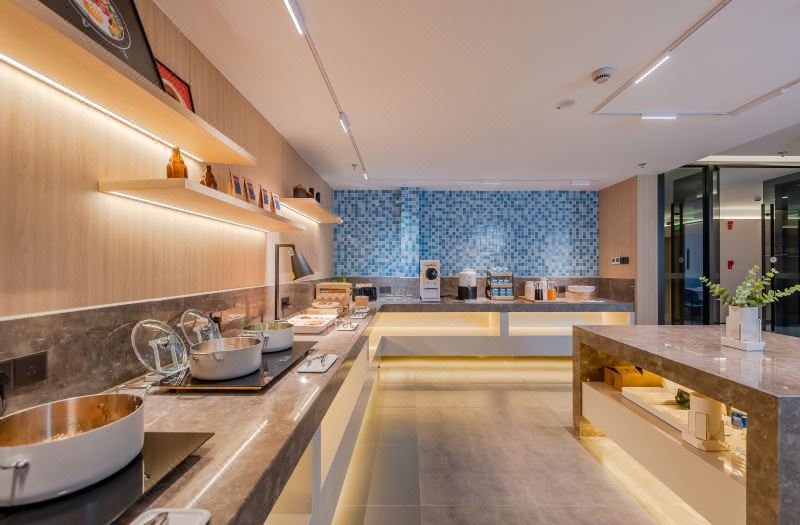 Homeinn Hotel (Cixi Guanhaiwei) 2*