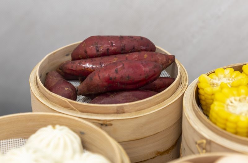 yasitejiudian(baisetianlinqichezongzhandian) 3*