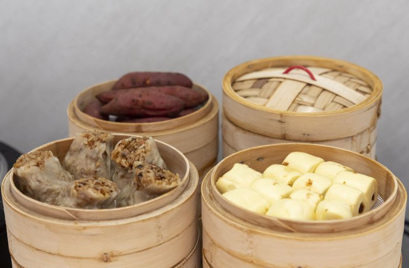 yasitejiudian(baisetianlinqichezongzhandian) 3*