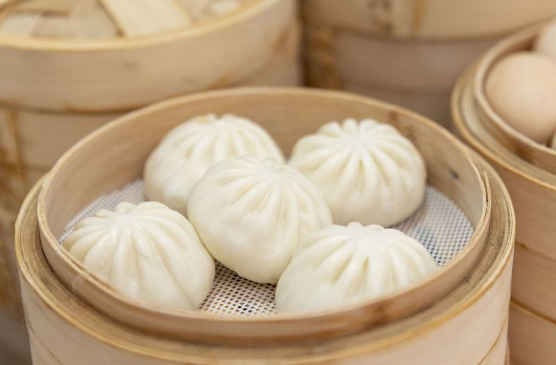 yasitejiudian(baisetianlinqichezongzhandian) 3*