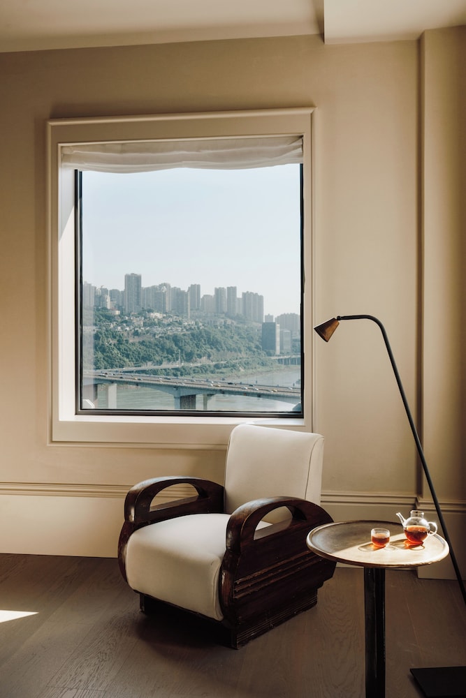 Sunyata Mountain Alley Chongqing Resort 3*