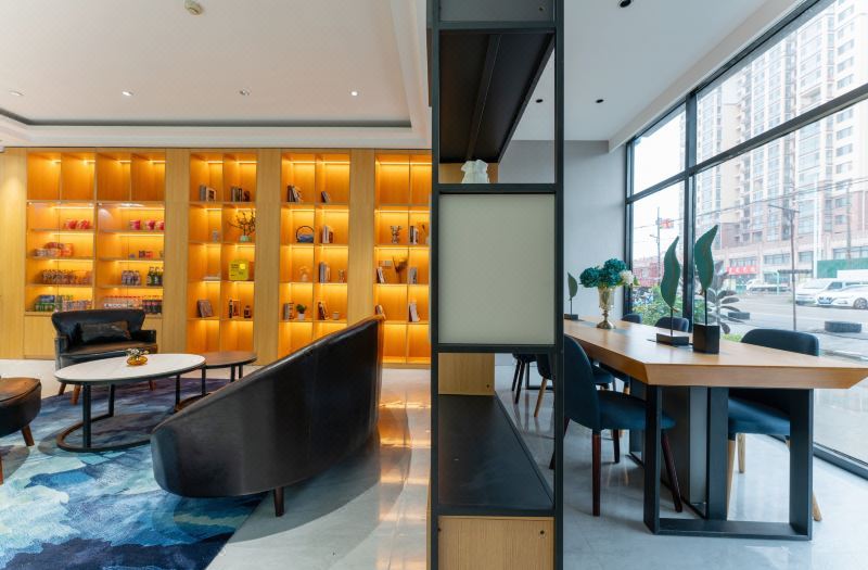 Homeinn · neo (Qingdao Jiaozhou Shaohai Wetland Park) 2*