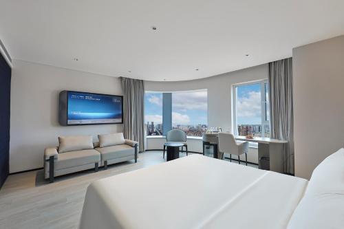 Atour Light Hotel Shenyang Tiexi Square Baogong Street 3*