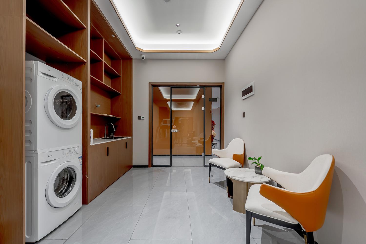 Aifei Hotel (Ningbo Cixi Tsinghua Science Park Branch) 2*