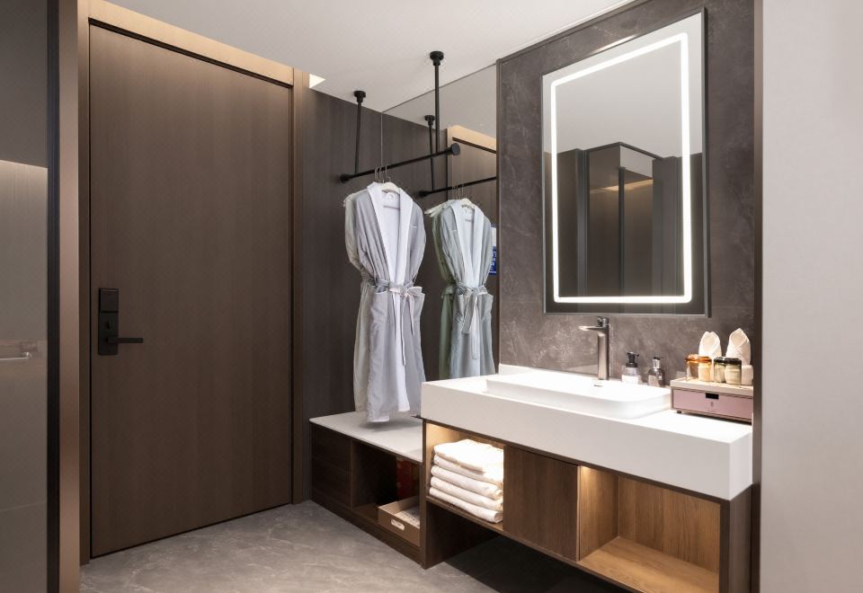 Luoyang Wanye Hotel 3*