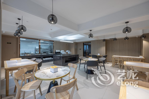 Pujing Hotel (Ningbo Cixi Longshan Town) 3*
