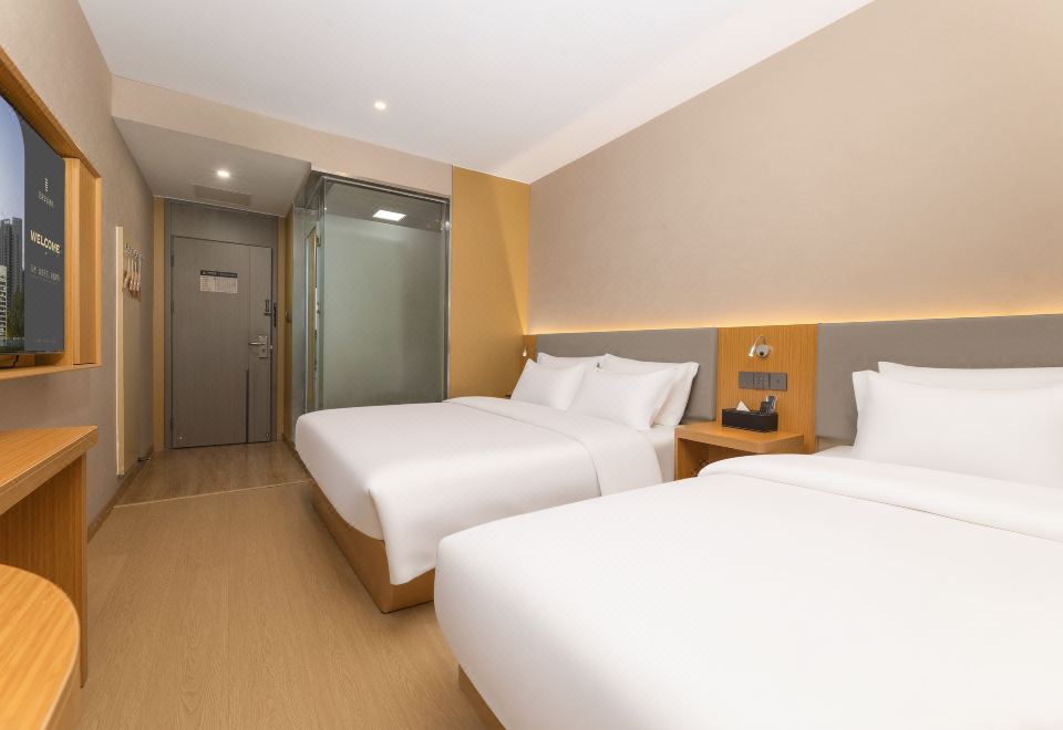 Elong Anyun Hotel (Yangcheng Peninsula Amusement Park Weiting Subway Station) 3*